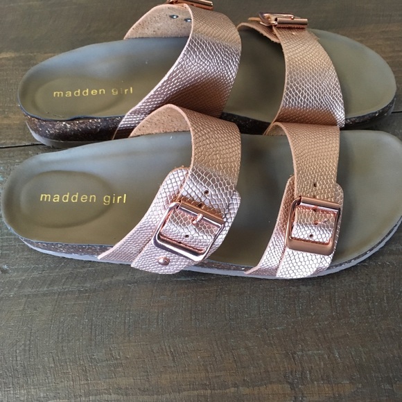 ❌SOLD❌Madden Girl size 8 “Brando” Sandal Rose Gold - Picture 7 of 8